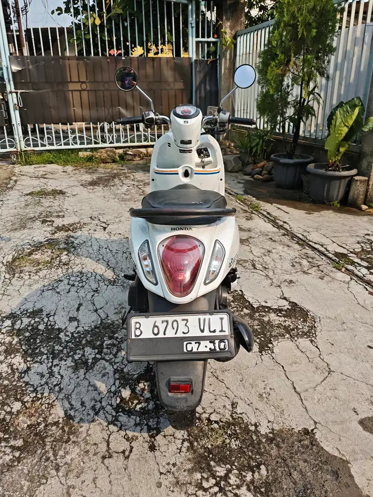 •JUAL Scoopy sporty 2015 Siap Gass