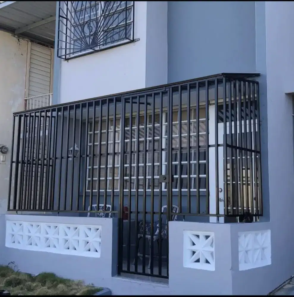 teralis minimalis modern luar ruangan