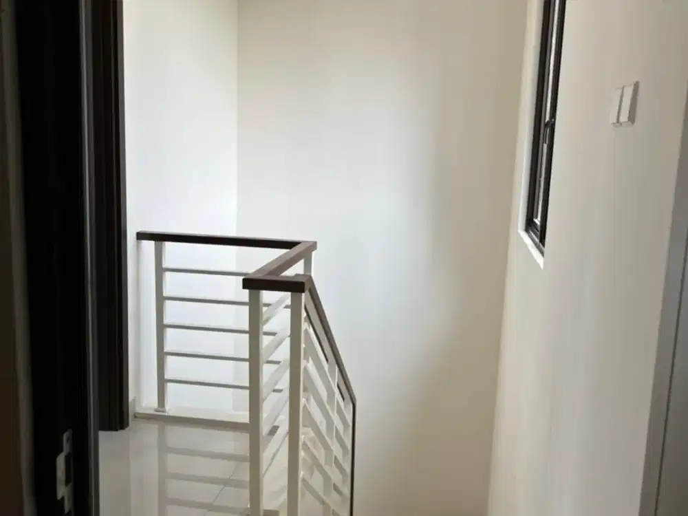 Dijual dan disewakan rumah di cluster shinano, Jakarta garden city, cakung, jakarta timur  Harga jual 2.5 m nego Harga sewa 55 juta/thn nego