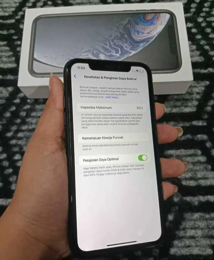 iphone XR 64gb ibox lengkap