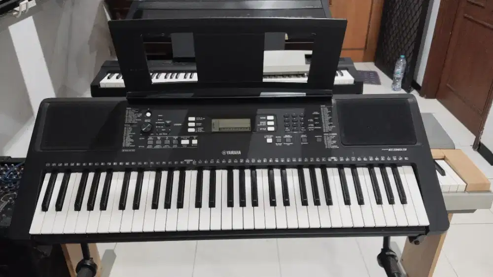Yamaha PSR E363