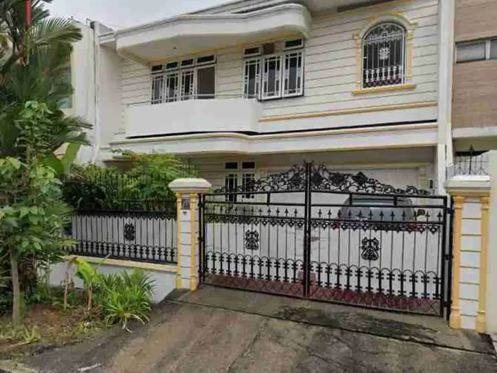 Dijual Rumah di Intercon, Jakarta Barat