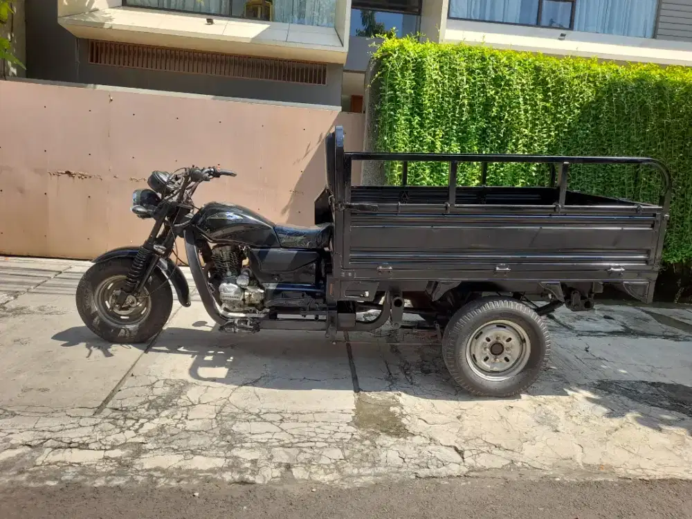 Murah banget bajaj siap usaha cator roda 3 tiga bentor