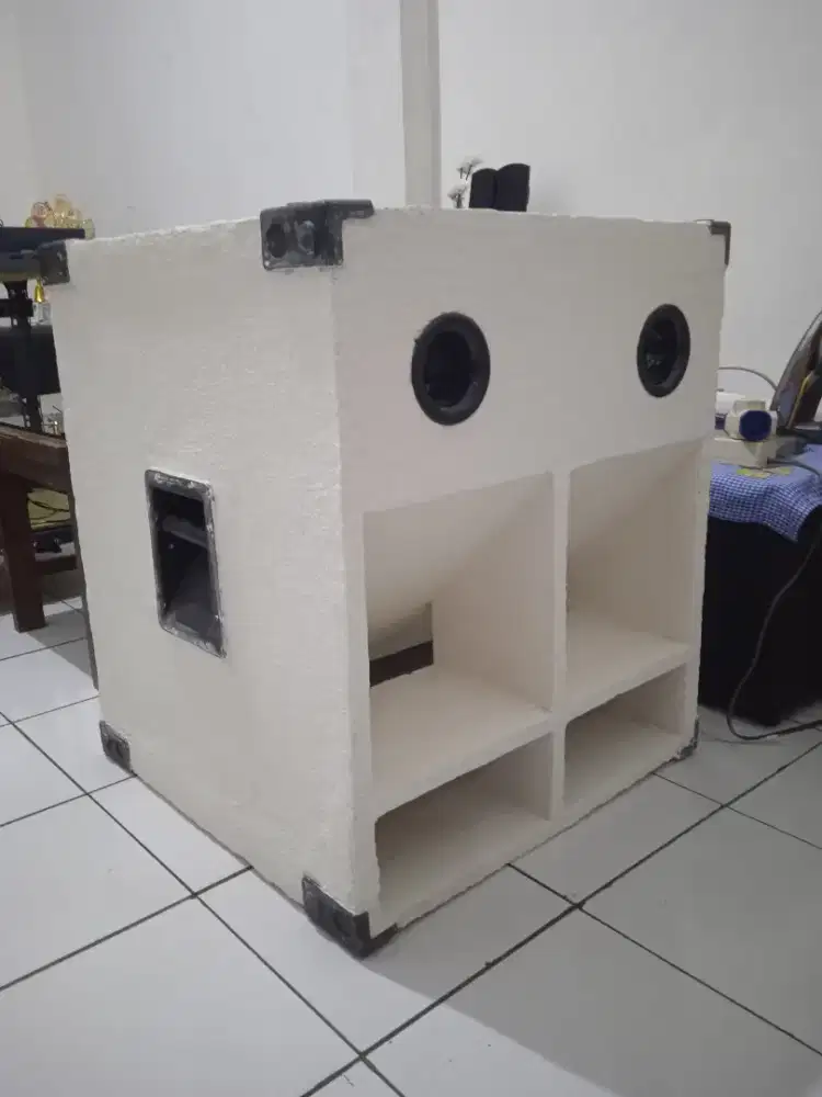 Box Subwoofer 15 inch gedeee