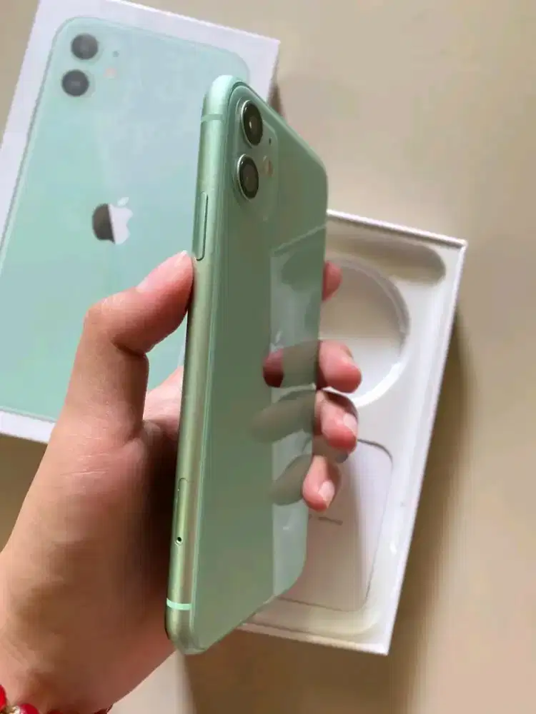 iPhone 11 128 all provider mulus nominus