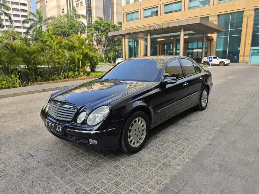 Mercy E260 AT 2005 KM 18Rb!!