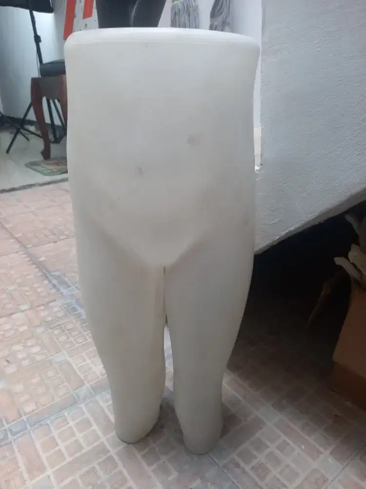 Manekin anak dan dewasa