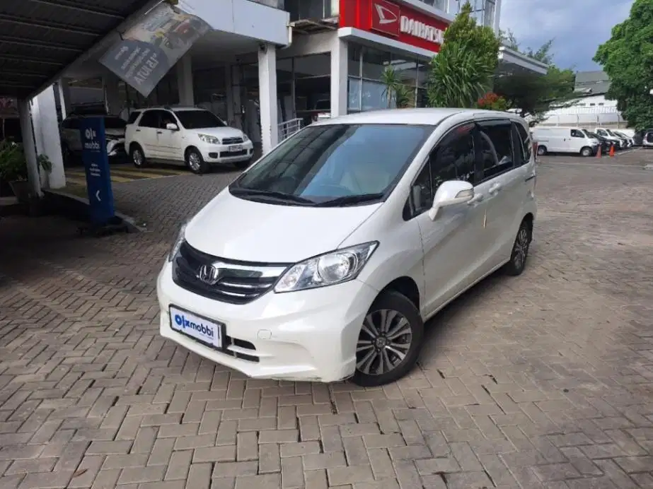 LOW DP Honda Freed 1.5 S Bensin-AT 2014 SIM