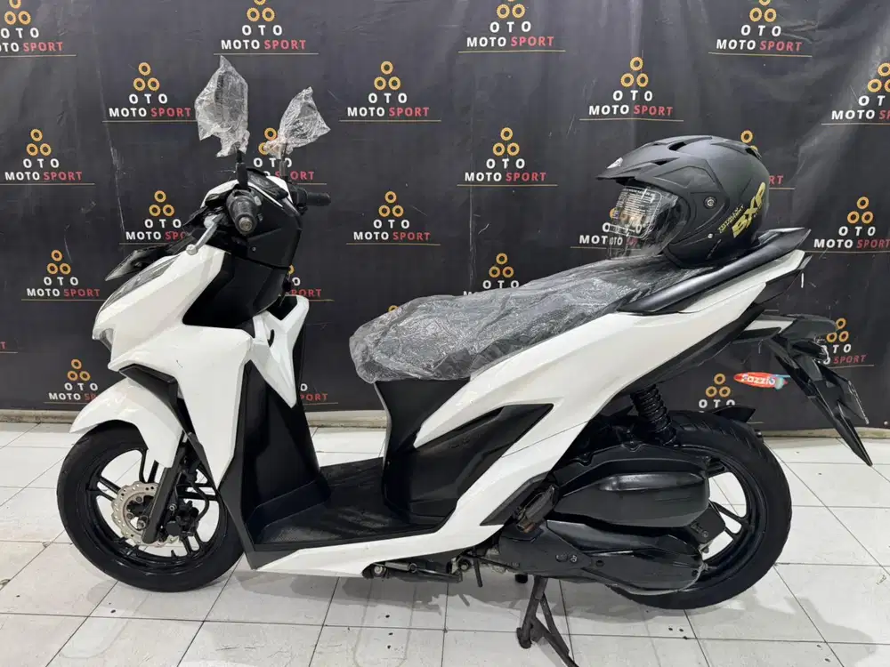 GREEEESSS HONDA NEW VARIO 125 2021  iss
