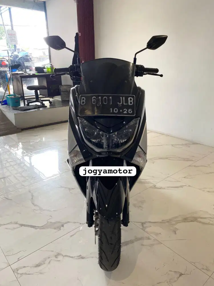 (A) Yamaha Nmax Tahun 2016