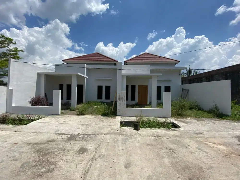 Rumah Luas 160 m² di Ngaglik Sleman, 3 Kamar SHM Ada