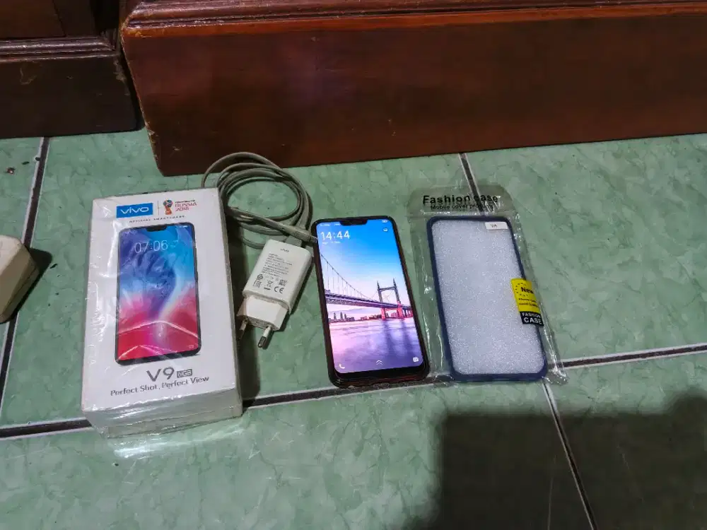 VIVO V9 BLACK 6GB SECOND