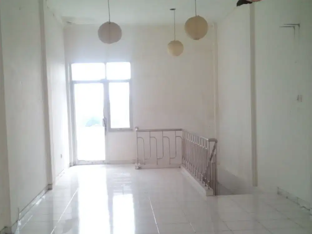 Ruko Jalan AM Sangaji dkt Hotel Tentrem dan Kampus UGM