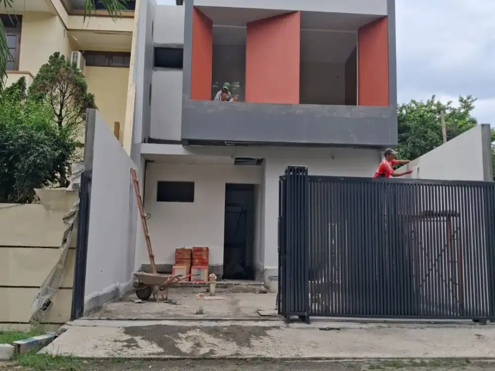 Rumah Baru 2 Lantai, Bagus & High Quality di Manyar Surabaya