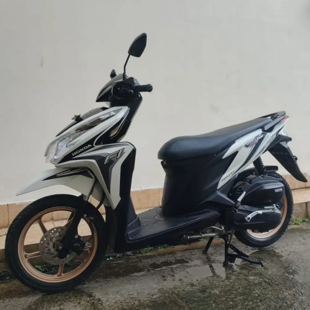 HONDA VARIO 125 KZR TAHUN 2014 CASH ONLY