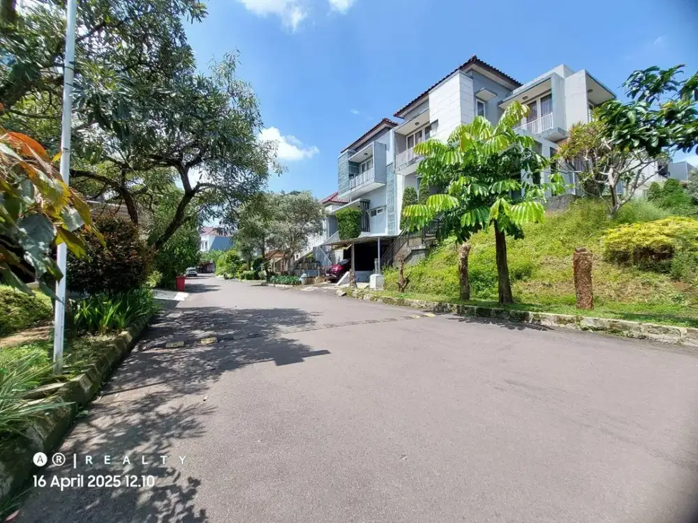 Rumah Murah Cluster Cigadung dkt Resort Dago Bandung