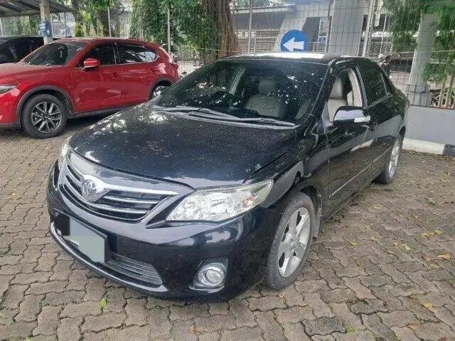 TERMURAH Toyota Corolla Altis 2.0 V Bensin-AT 2013 KBN