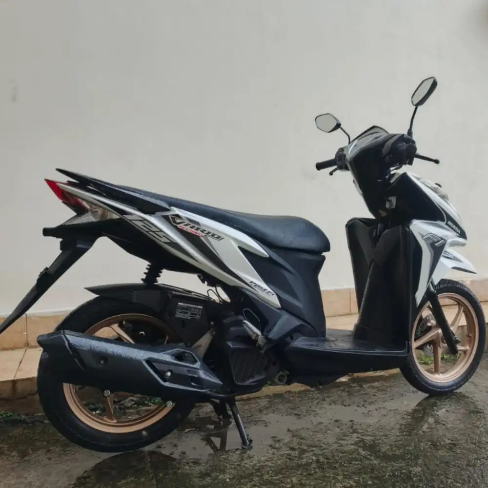 HONDA VARIO 125 KZR TAHUN 2014 CASH ONLY