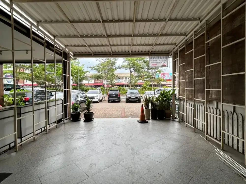 Ruko Paling Panjang di South Goldfinch Gading Serpong