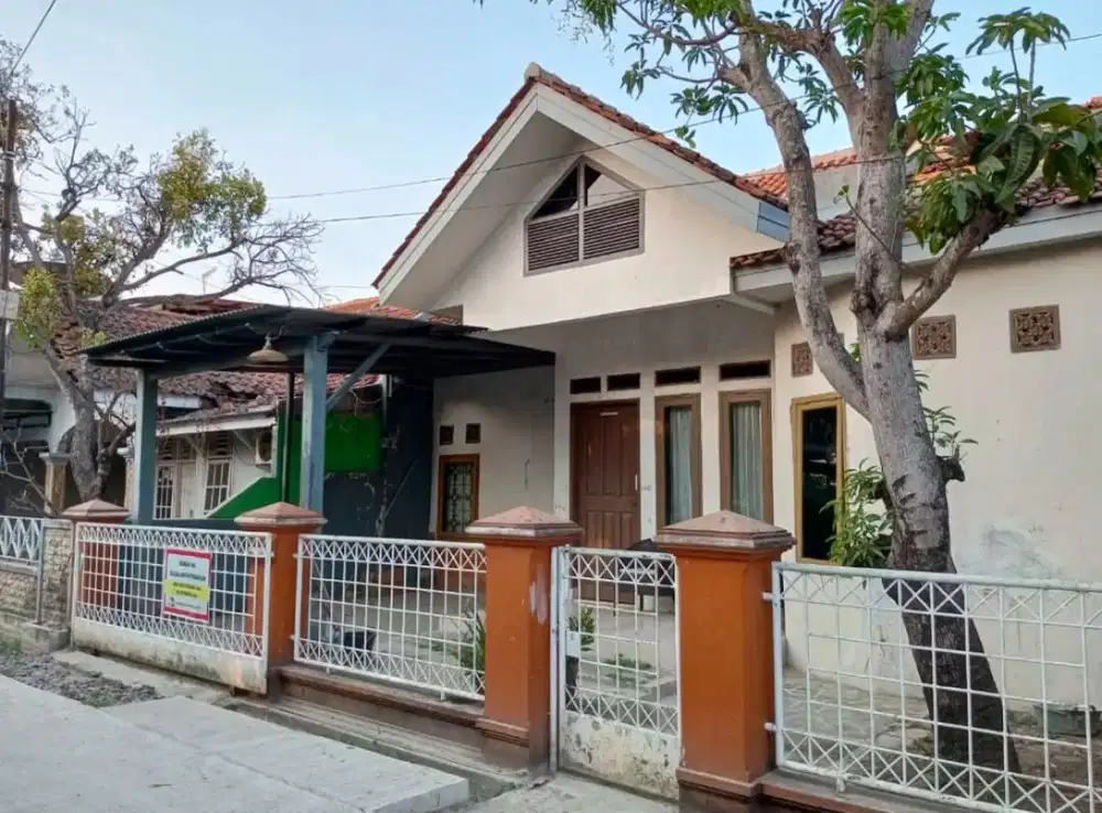 DIJUAL CEPAT RUMAH 2 LANTAI DI PERUMAHAN MARGA MEKAR INDRAMAYU