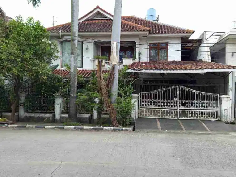 Dijual Rumah di Green Garden, Jakarta Barat