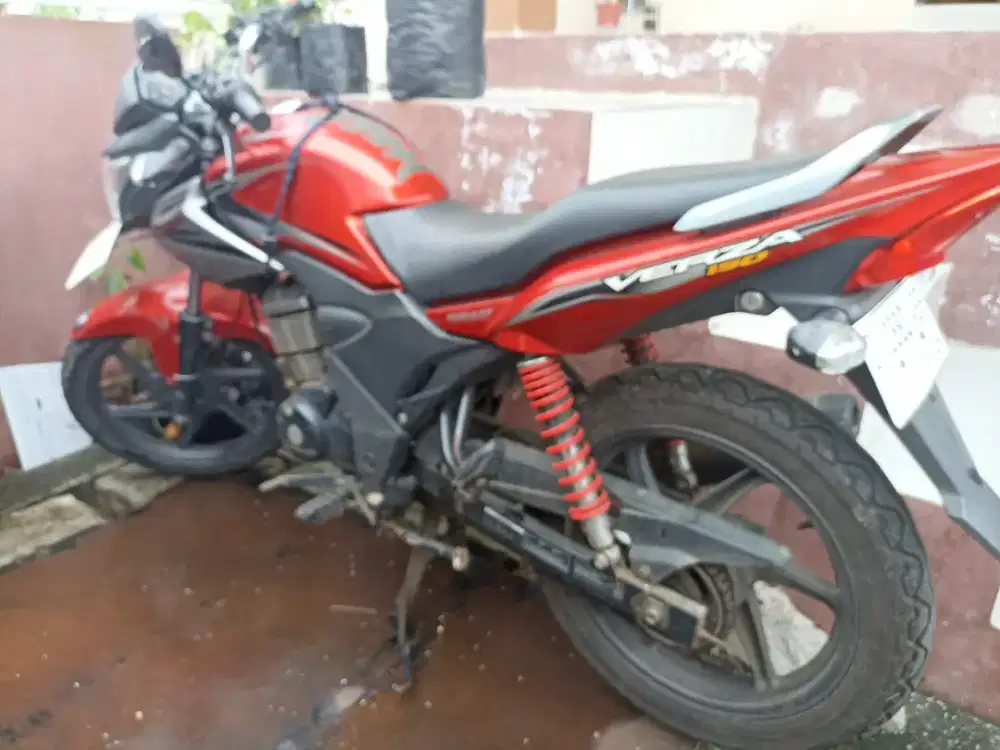 Verza 2013 Jual murah karena tak dipakai