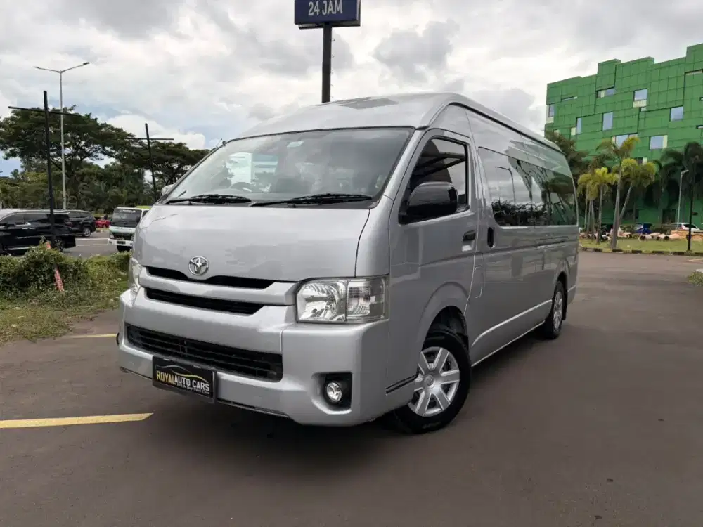 TANGAN PERTAMA PAJAK PANJANG Toyota Hiace Commuter 2.5 MT NIK 2018