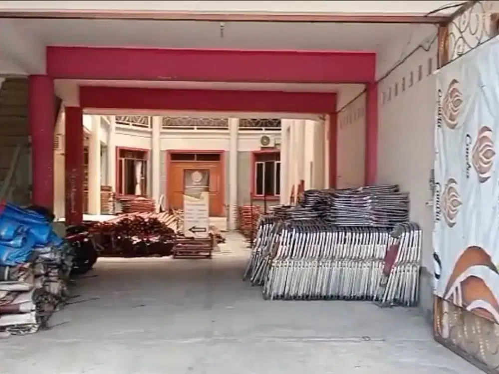 Rumah Strategis, cocok usaha dan kantor daerah Gajah Mungkur - 11061