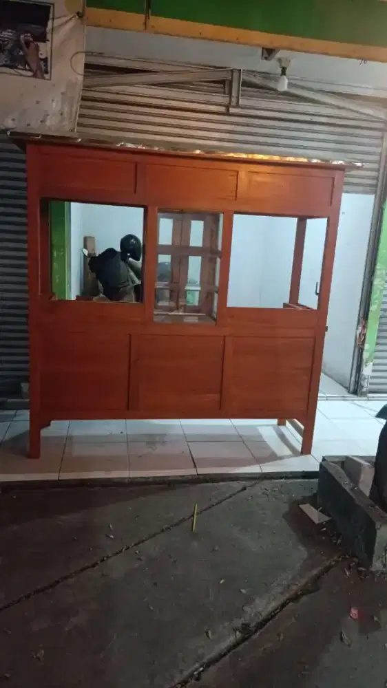 Dijual gerobak mie ayam berikut perlengkapannya