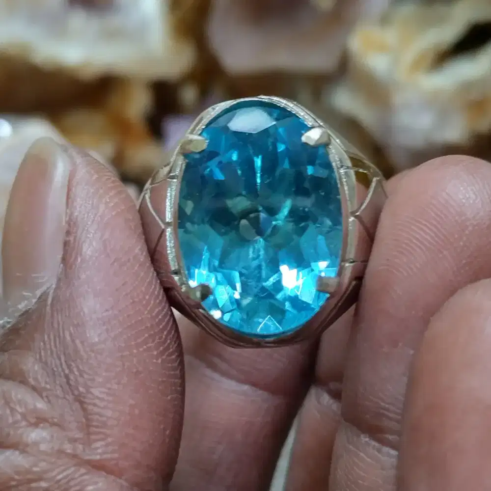 Cincin permata blue topaz sky blue plus memo