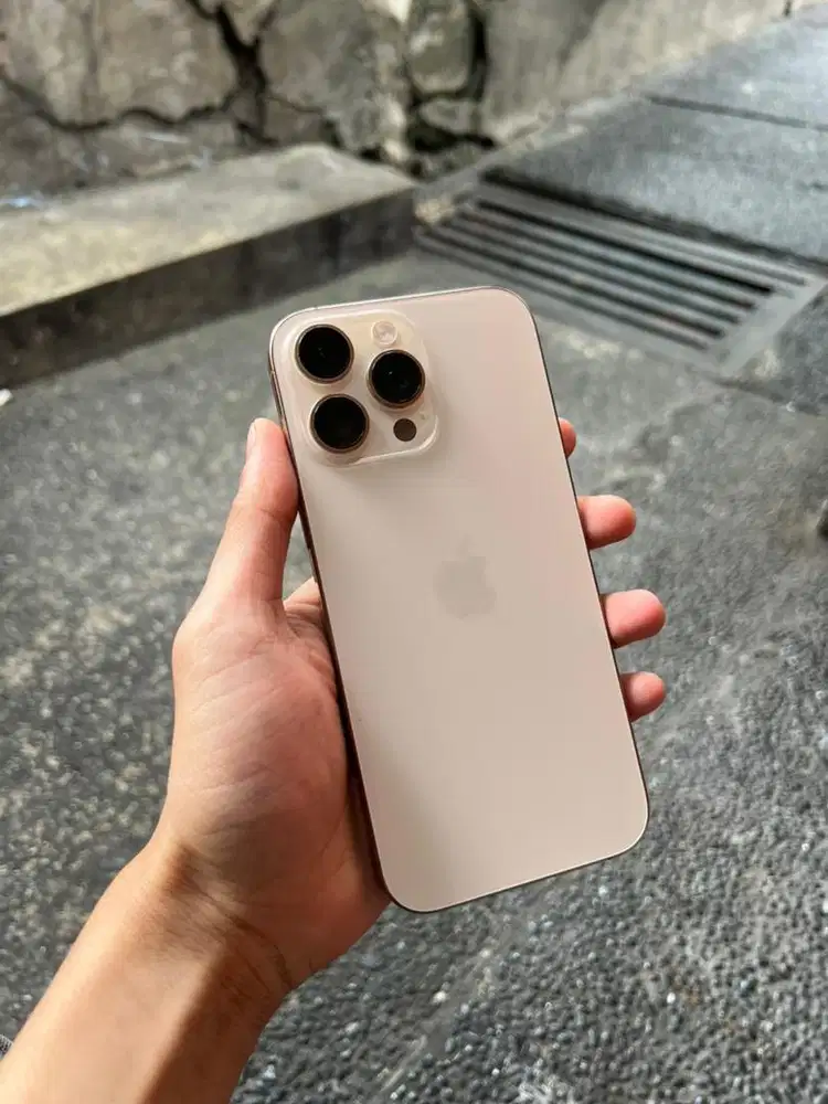 iphone 16 promax 512 dessert second