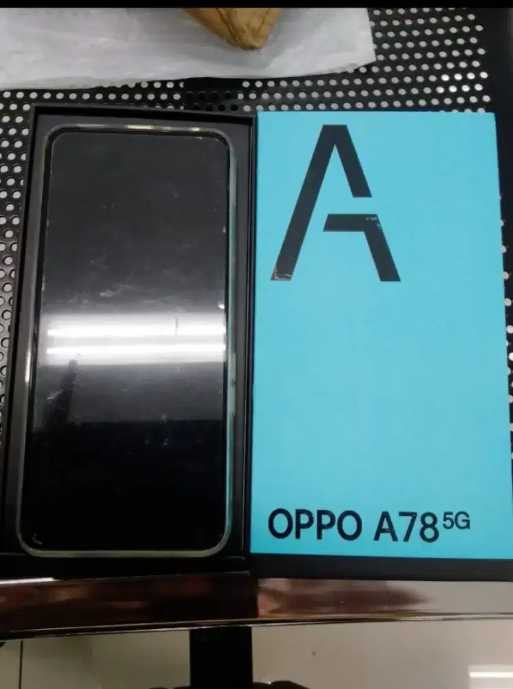 Oppo A78 5G ram 8/256gb
