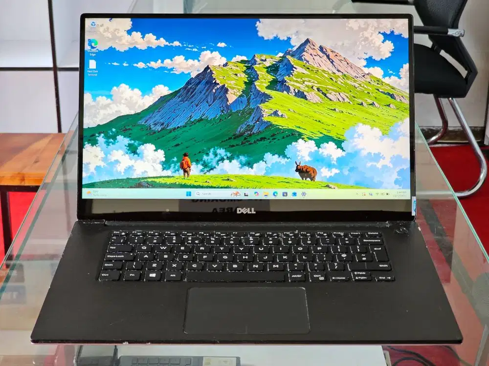 DELL XPS 9560 intel Core i7 Gen 7 Ram 32 GB Nvidia GTX 1050 4 Layar 4k