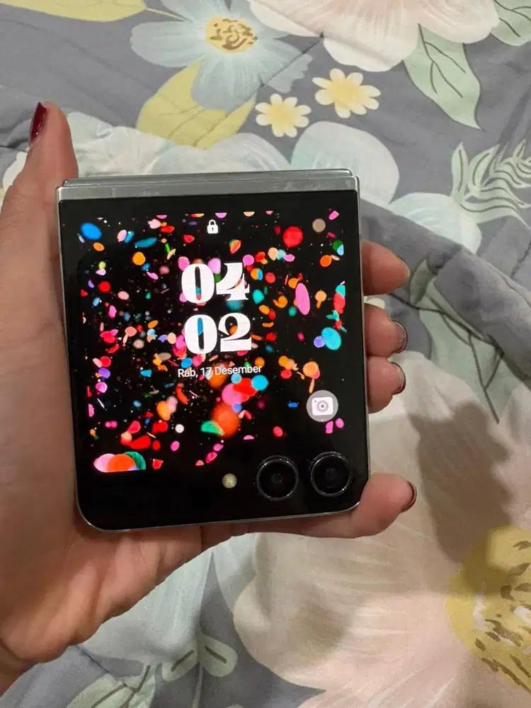 Samsung zflip 5 mint green