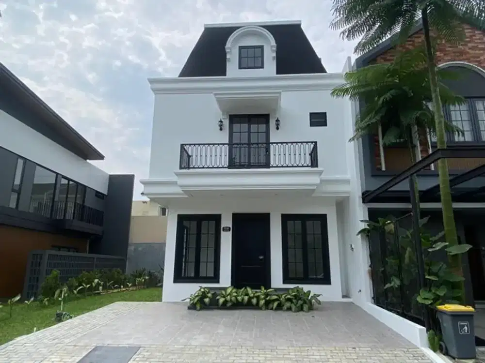 Rumah 3 Lantai Siap Huni Desain American Classic di Cosmo Icon Bsd
