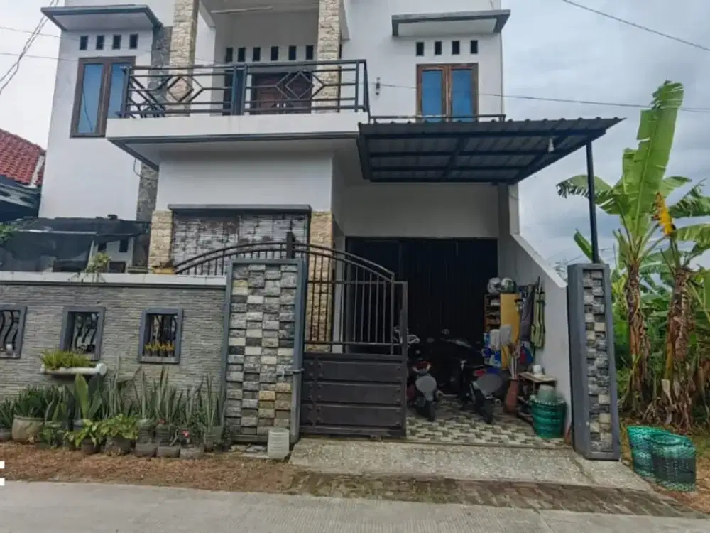DIJUAL Rumah Minimalis 2 Lantai Siap Huni di Gg Sempalan jati Kudus