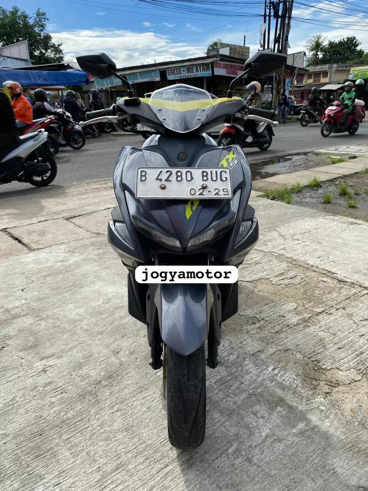 (A) Yamaha Aerox Tahun' 2019