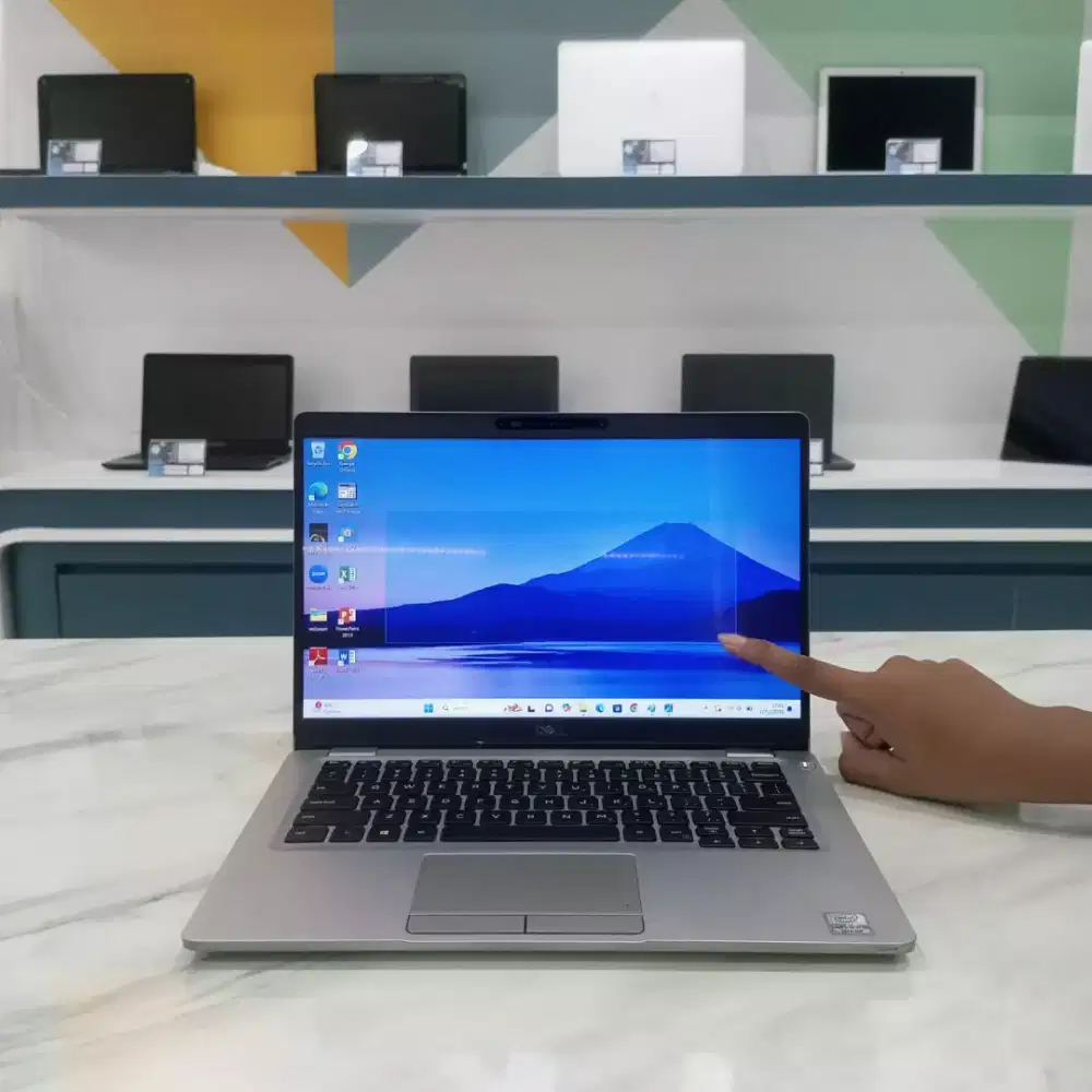 [D55] | Laptop DELL | Touchscren Gaming |16GB|256GB| 14'|Garansi Cod