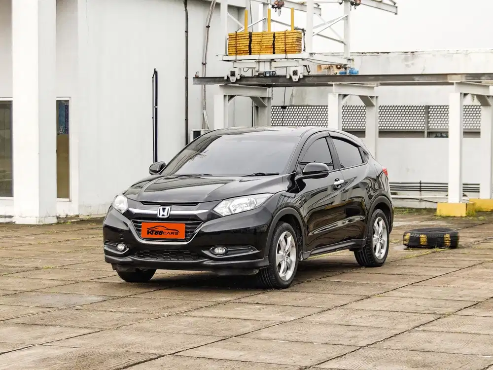 DP 10Jt! HONDA HRV E 1.5 CVT MATIC HITAM 2016