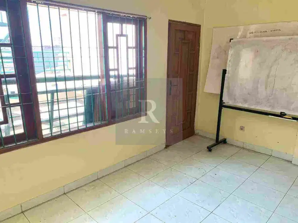 Dijual ruko 3,5 lantai LT 67,5m2 LB 202,5m2