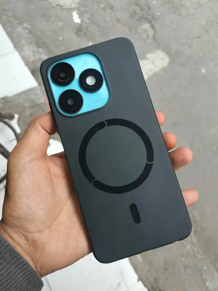 Itel a50 4+8 / 64 GB