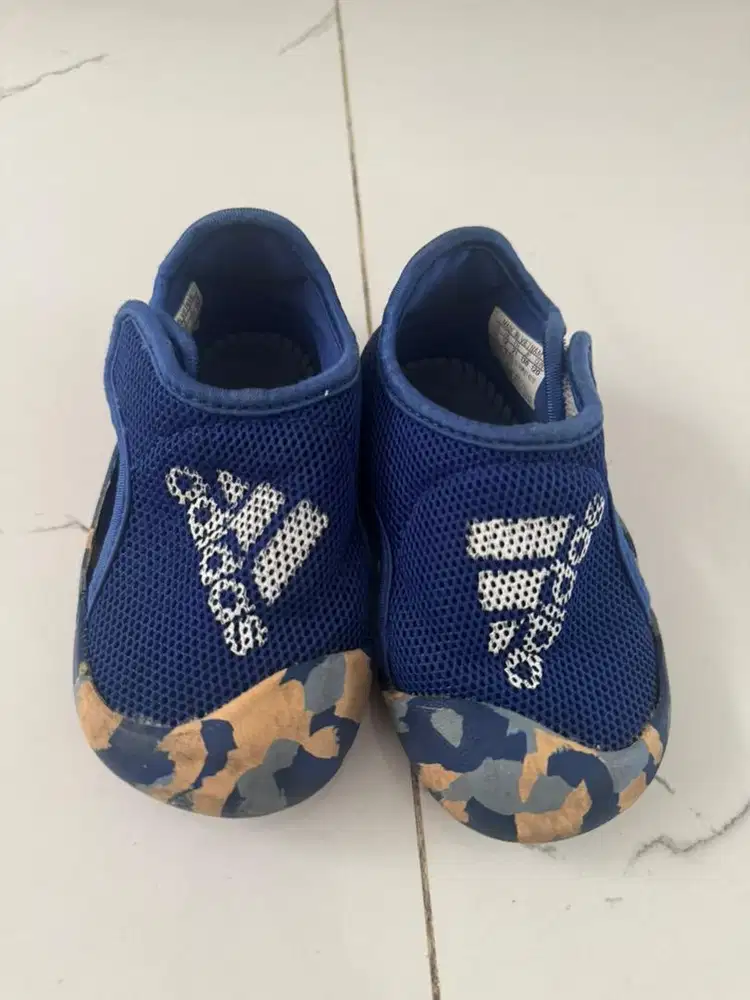Adidas altaventure sepatu anak