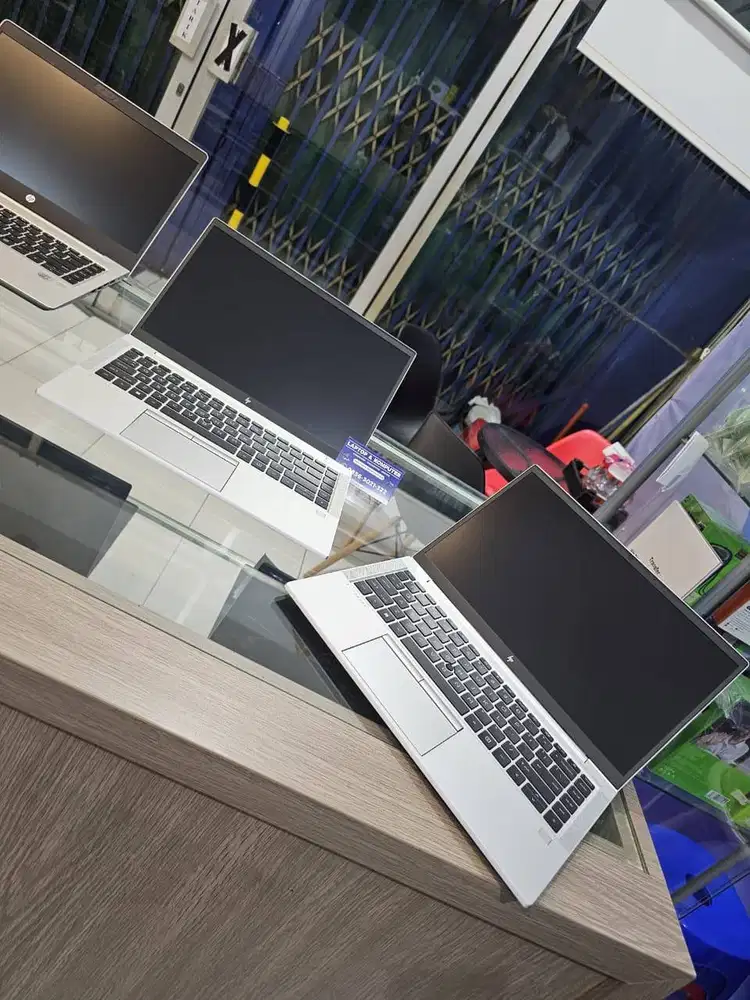 Laptop Ryzen 5 Pro New ex Display