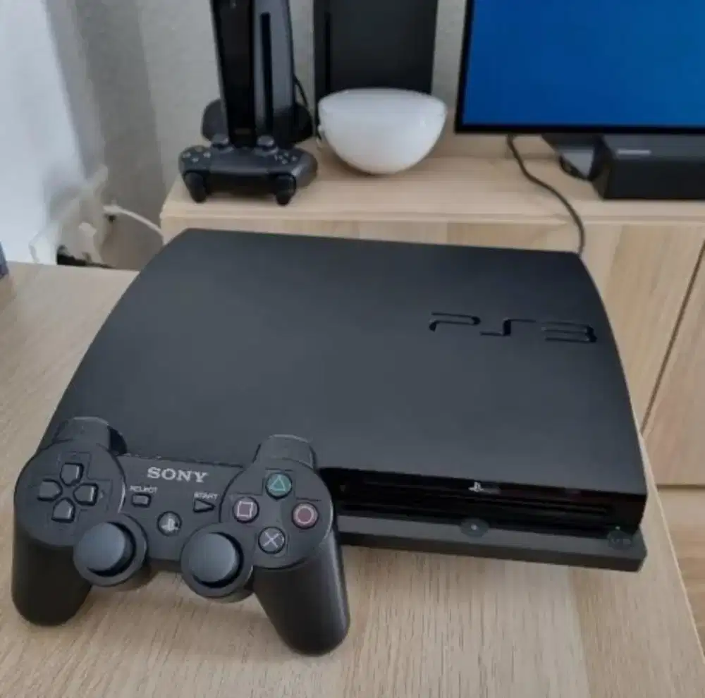 Play Station3 slim 500GB