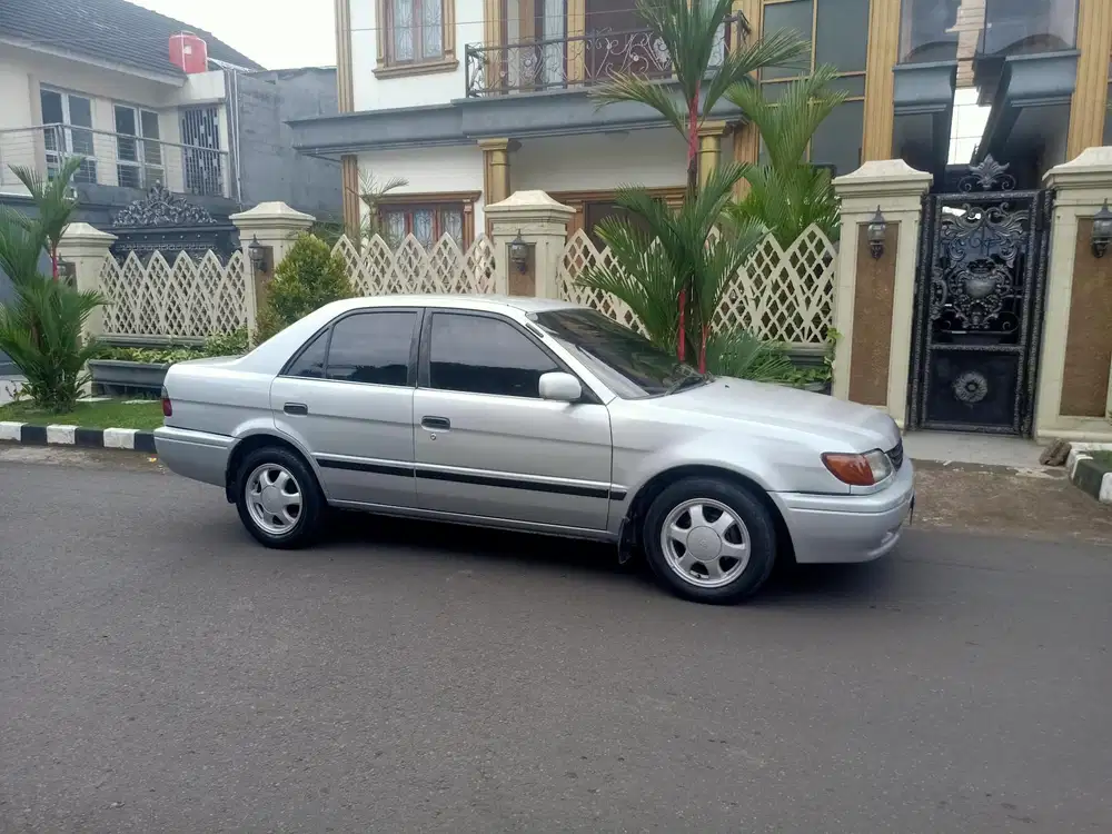 Toyota Soluna 2000 Bensin