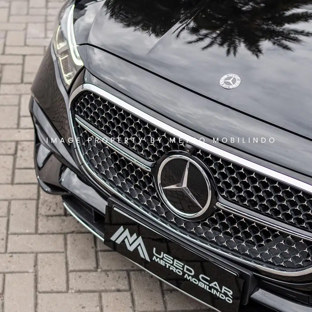 Mercedes Benz E300 AMG A/T 2024