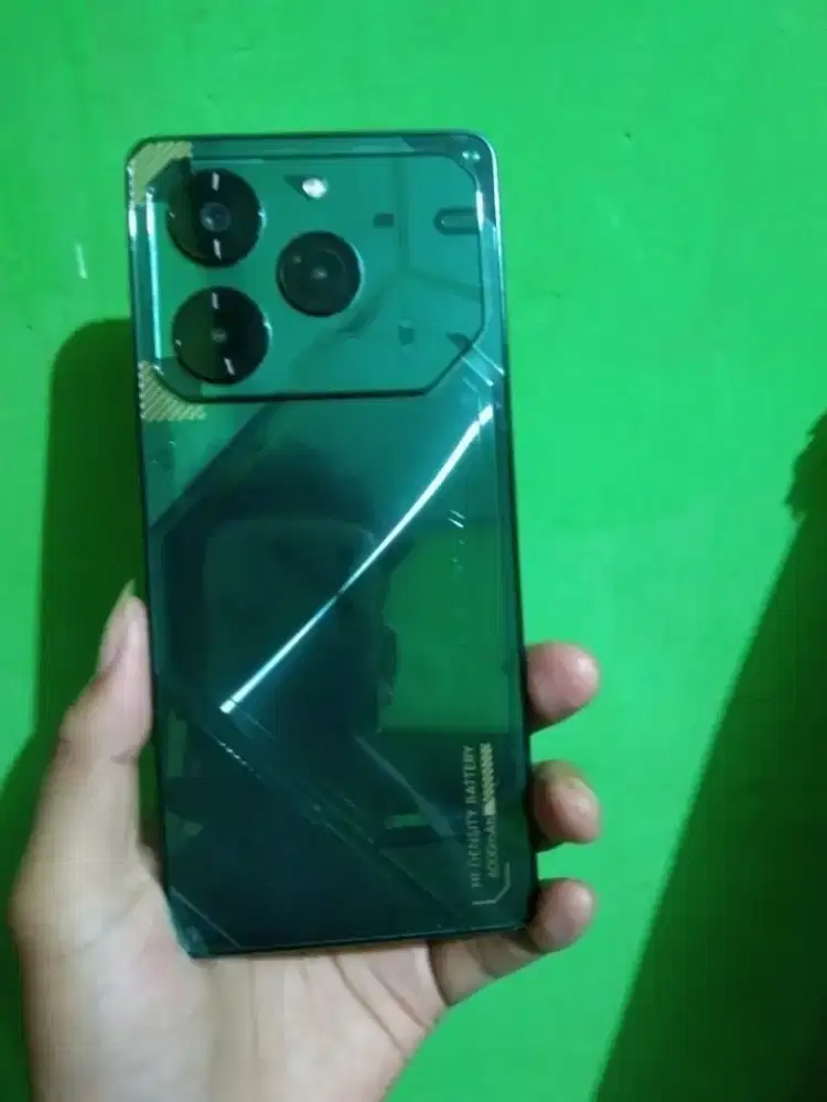 Tecno pova 6 pro