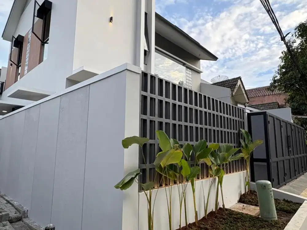 Rumah Minimalis Dengan Desain Modern KENCANA LOKA BSD