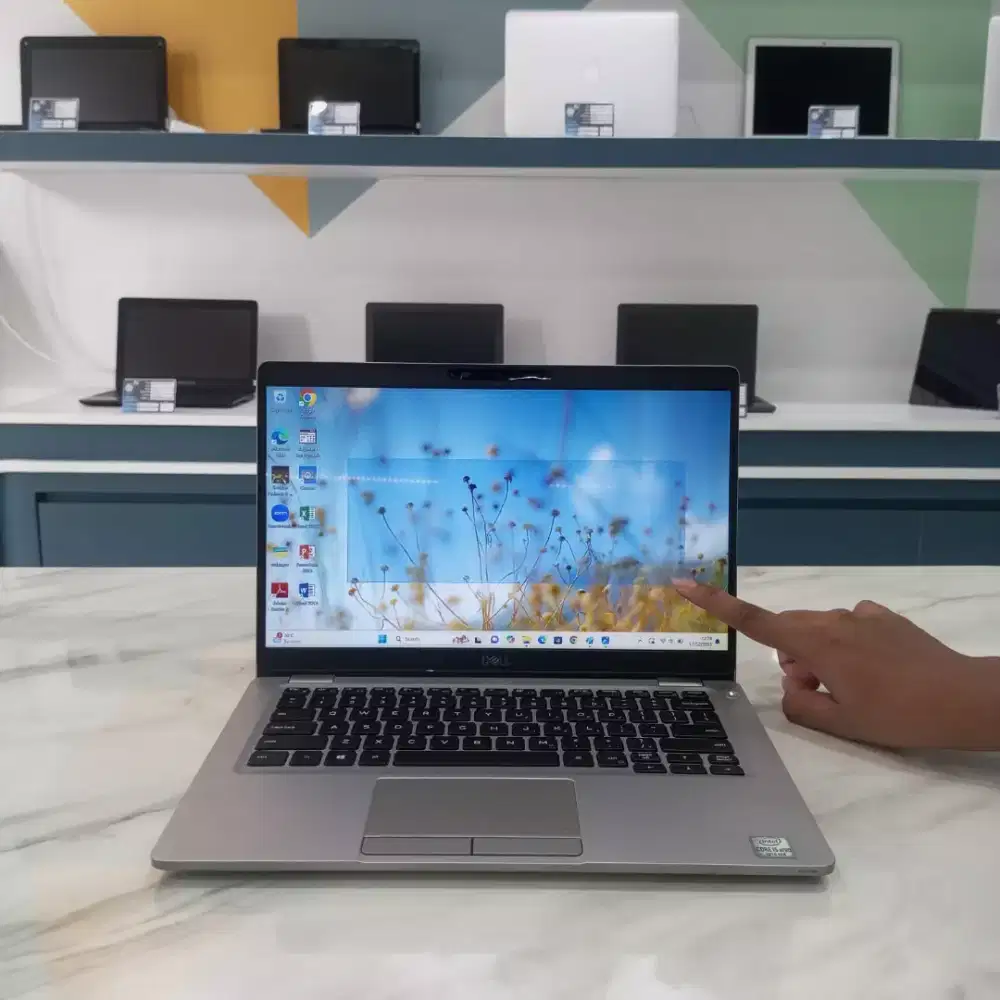 [D55] | Laptop DELL | Touchscren Editing|16GB|256GB|14inch|Garansi Cod