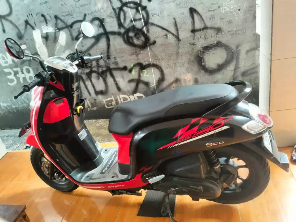 Jual cepat Honda Scoopy THN 2018